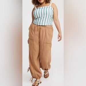 NWT Torrid pull on relaxed high rise jogger pants plus size 0 or Large